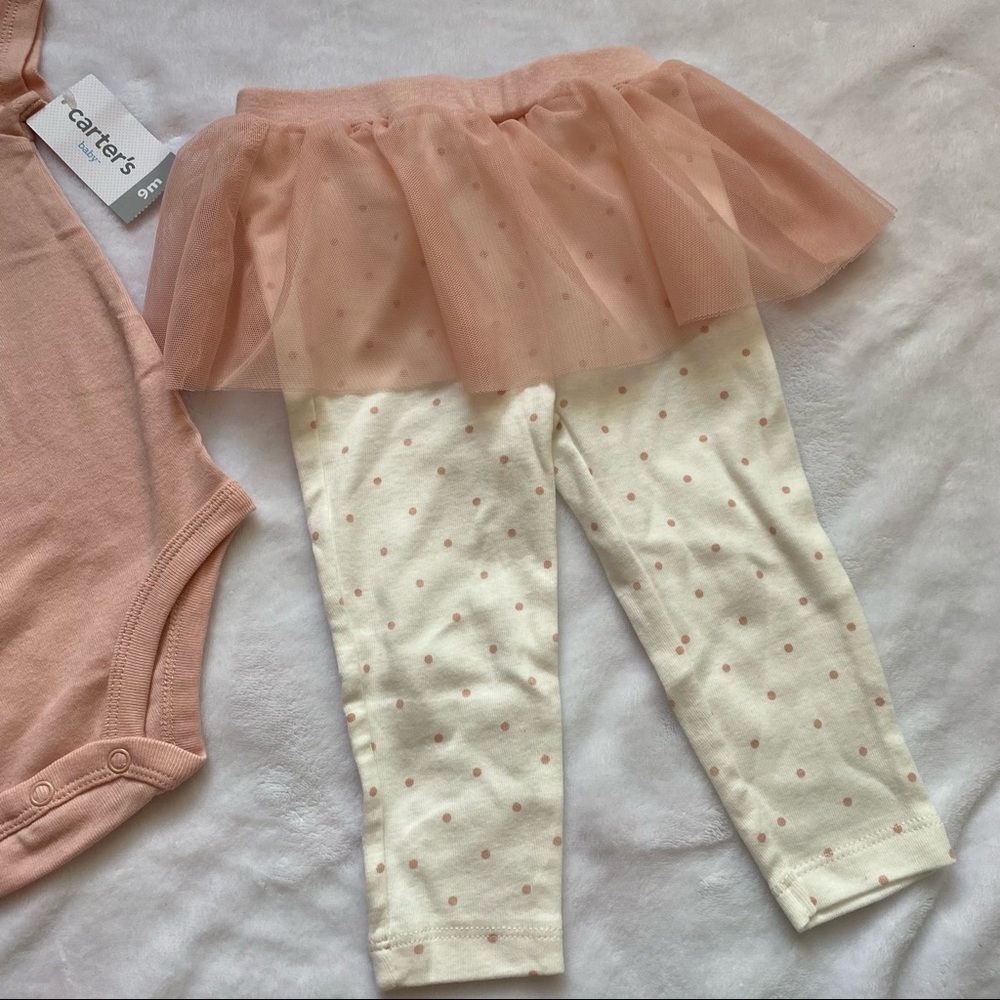 Carters 2 pc. Set - Picture 3 of 6